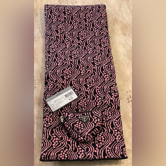 Prada pink and black wool mix scarf NWT